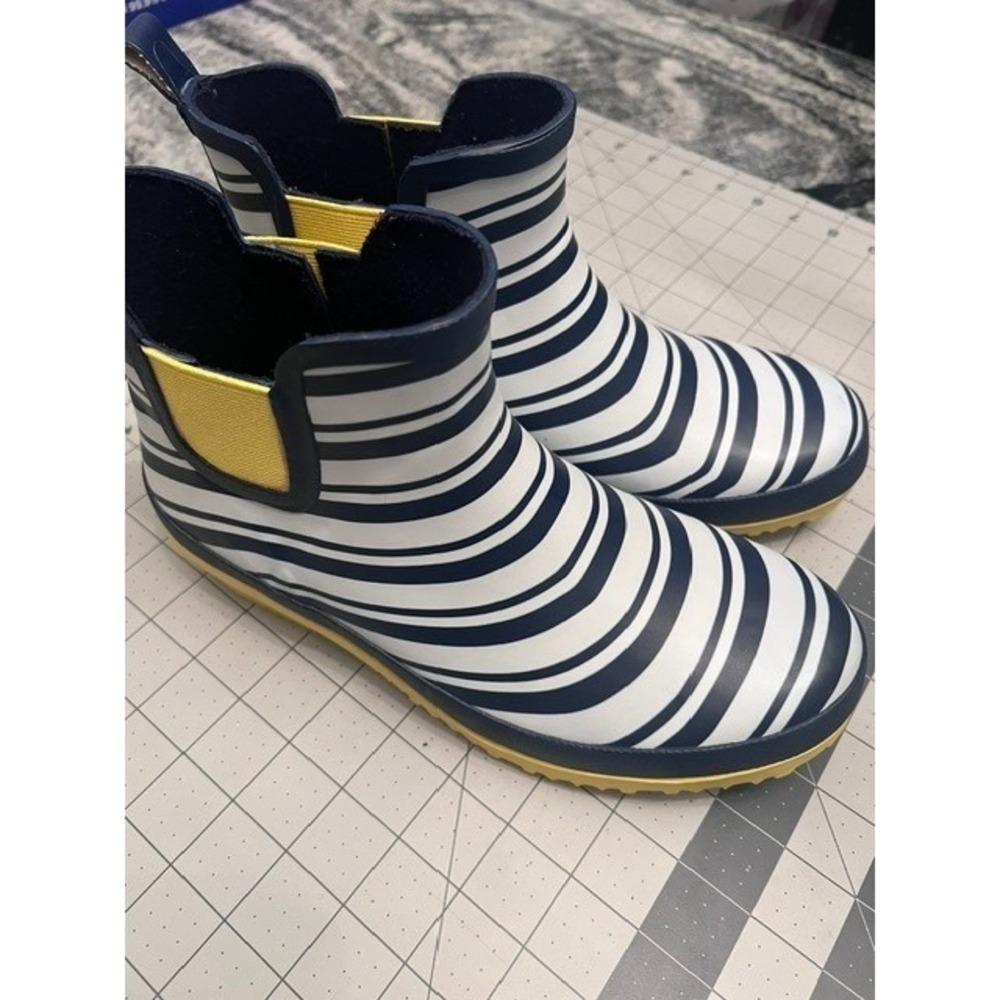 Aldi Rain Boots Women Size 8 Navy White Striped Yellow Accent Ankle Galoshes